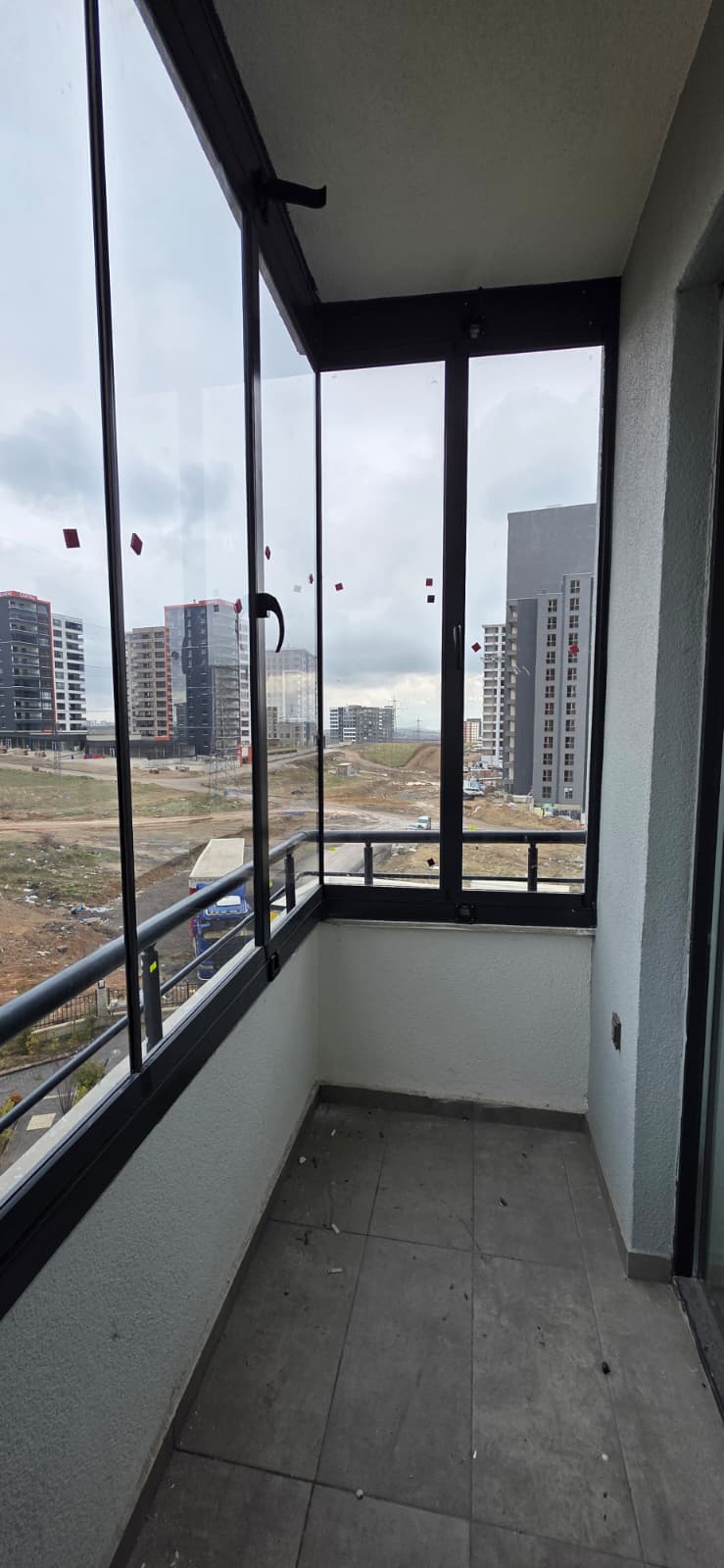 DIAMOND KATLANIR BALKON CAM SİSTEMLERİ